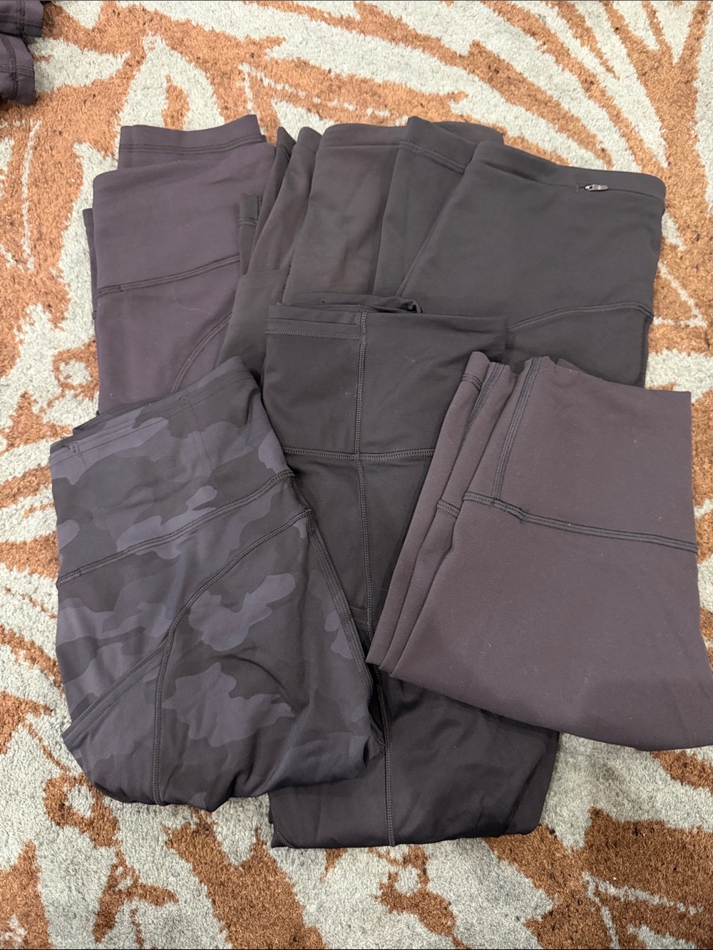 Lululemon Women's High-Rise Black Active Leggings